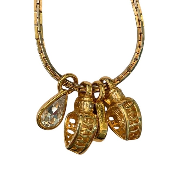 Vintage 1990’s gold tone square link chain 4 charms 2 crystal hearts teardrops - Picture 4 of 9